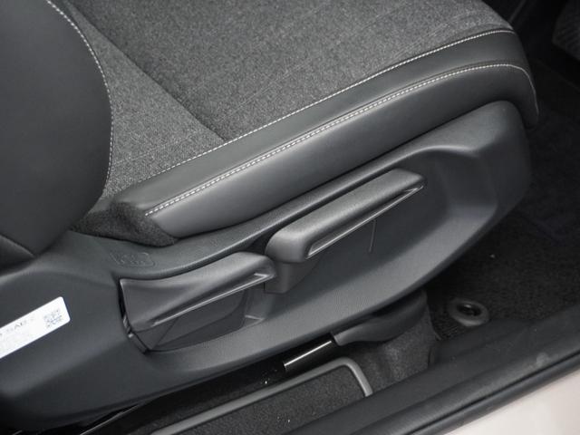 フィット e:HEVホーム 2年保証ナビRカメETCクルコンBT地デジ 前後誤発進抑制機能 クリソナ 助手席エアバッグ 運転席エアバッグ 1オナ アイドリングストップ 禁煙 LEDライト バックカメラ ABS サイドエアバッグ(24枚目)