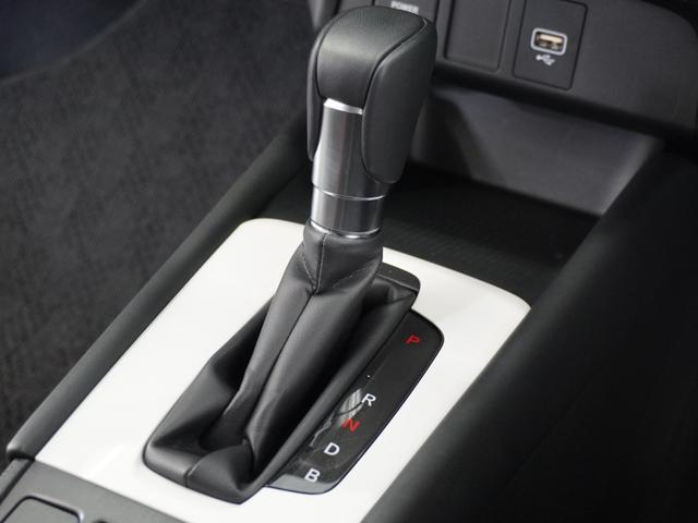 フィット e:HEVホーム 2年保証ナビRカメETCクルコンBT地デジ 前後誤発進抑制機能 クリソナ 助手席エアバッグ 運転席エアバッグ 1オナ アイドリングストップ 禁煙 LEDライト バックカメラ ABS サイドエアバッグ(34枚目)