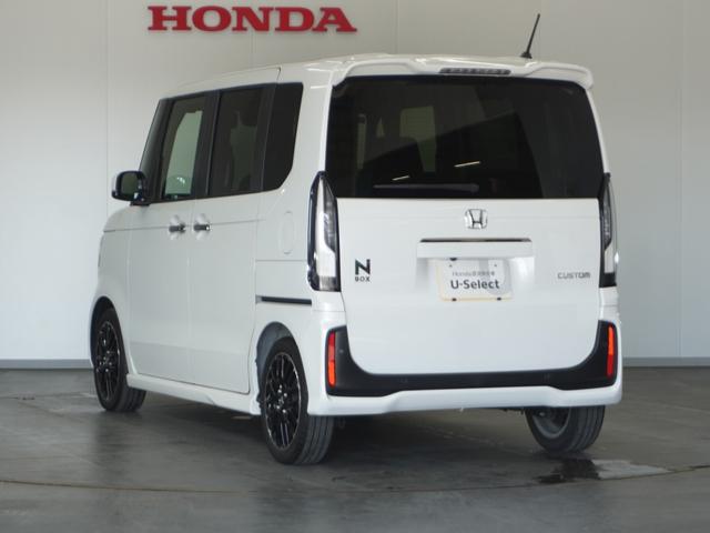 認定中古車では、厳しいＨｏｎｄａ認定基準をクリアした厳選されたＨｏｎｄａ認定中古車のみ、取り扱っております。「ご購入前の安心」「納車後の信頼」を車両と一緒に提供しております。