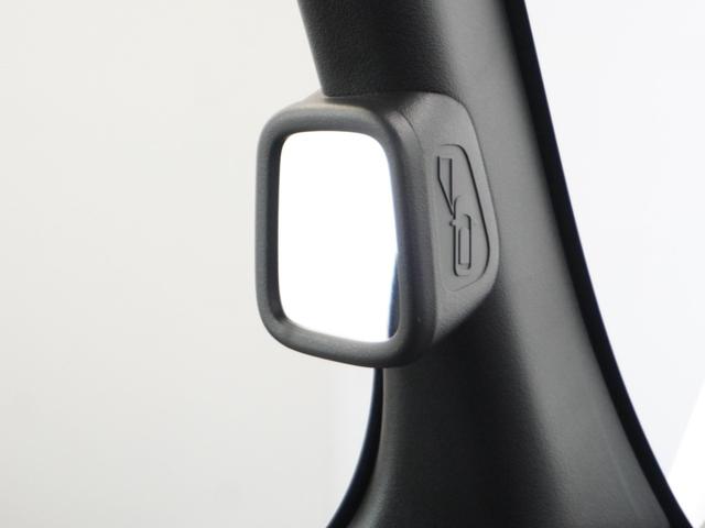 ◆ピタ駐ミラー◆左前の死角を軽減する補助ミラーを装備！細い道や車庫入れの時に役立ちます。