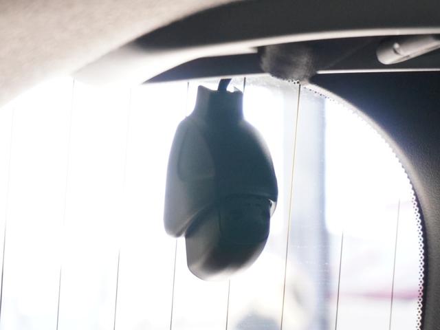 ステップワゴンスパーダ ｅ：ＨＥＶスパーダＧホンダセンシング　１年保証ナビＤレコＲカメＥＴＣ両電扉ＢＴ地デジ　ＬＥＤライト　ドライブレコーダ　セキュリティアラーム　横滑り防止装置　クルーズコントロール　Ｂカメラ　フルセグ　ＤＶＤ再生可能　ナビ＆ＴＶ　キーレス（6枚目）