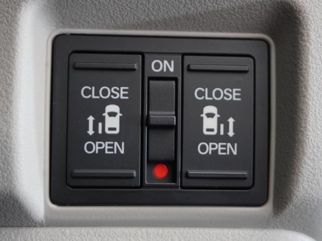 Ｎ－ＢＯＸ ファッションスタイル　２年保証当社試乗車ナビＤレコＲカメＥＴＣ両電扉　禁煙　ソナー　盗難防止装置　スマートキ　ＬＥＤランプ　バックモニター　サイドカーテンエアバック　ドライブレコーダー　クルコン　パワーステアリング　ＶＳＡ（5枚目）