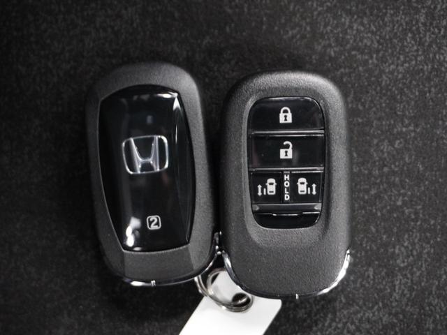 N-BOXカスタム ターボ 2年保証当社試乗車4WDナビDレコRカメETC サイドエアバック アルミ Dレコ LEDランプ ETC車載器 スマ-トキ- フルセグテレビ 禁煙 シ-トヒ-タ- Rカメラ オートクルーズコントロール(18枚目)