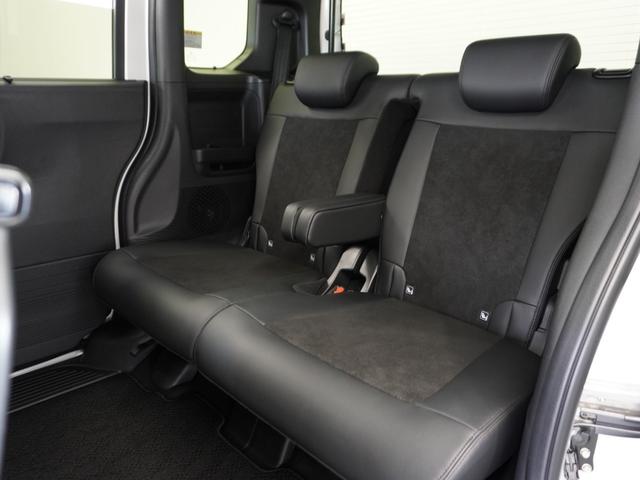 N-BOXカスタム ターボ 2年保証当社試乗車4WDナビDレコRカメETC サイドエアバック アルミ Dレコ LEDランプ ETC車載器 スマ-トキ- フルセグテレビ 禁煙 シ-トヒ-タ- Rカメラ オートクルーズコントロール(22枚目)