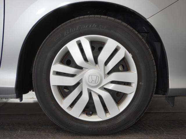 グレイス ＬＸ　１年保証ナビＲカメＥＴＣクルコンＢＴ地デジ　定期点検記録簿　１オナ　ＶＳＡ　ＥＴＣ装備　スマートキ　Ｗエアバック　ＡＡＣ　キーレスエントリー　禁煙　ナビＴＶ　ＬＥＤヘッドランプ　盗難防止システム（14枚目）