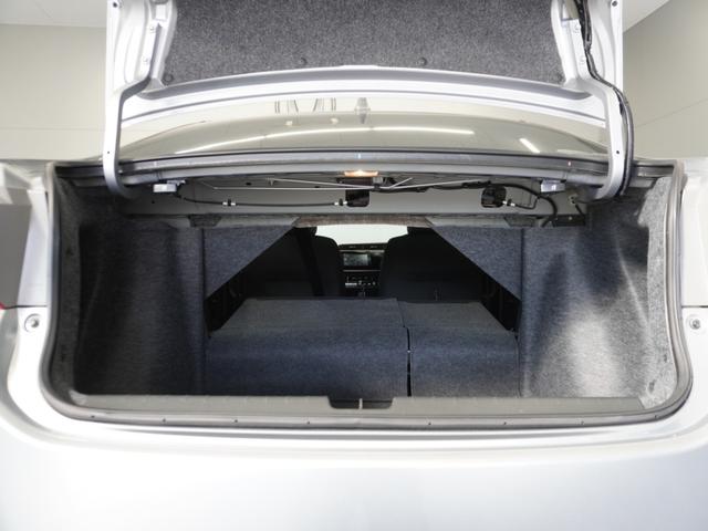 グレイス ＬＸ　１年保証ナビＲカメＥＴＣクルコンＢＴ地デジ　定期点検記録簿　１オナ　ＶＳＡ　ＥＴＣ装備　スマートキ　Ｗエアバック　ＡＡＣ　キーレスエントリー　禁煙　ナビＴＶ　ＬＥＤヘッドランプ　盗難防止システム（23枚目）