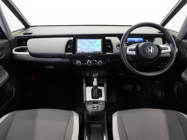 フィット e:HEVクロスター 1年保証ナビRカメETCクルコンBT地デジLED 衝突回避システム 禁煙 1オーナー フルオートエアコン 整備記録簿 前後センサー LEDランプ エアバッグ サイドエアバック VSA バックカメラ(6枚目)