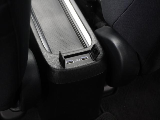 フィット e:HEVクロスター 1年保証ナビRカメETCクルコンBT地デジLED 衝突回避システム 禁煙 1オーナー フルオートエアコン 整備記録簿 前後センサー LEDランプ エアバッグ サイドエアバック VSA バックカメラ(20枚目)