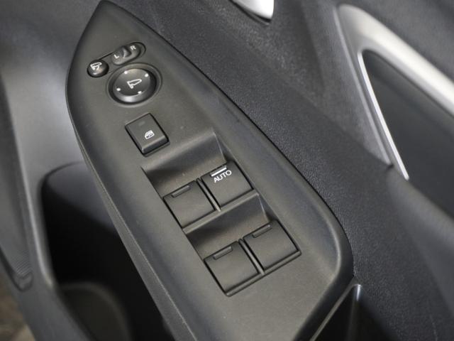 フィットハイブリッド Ｌパッケージ　１年保証ナビＤレコＲカメＥＴＣクルコンＢＴ地デジ　１オーナ　禁煙　ナビ＆ＴＶ　地デジフルセグＴＶ　サイドエアバック　ＤＶＤ再生　ＬＥＤ　ＥＣＯＮ　バックカメラ　オートクルーズコントロール　ＥＴＣ（23枚目）