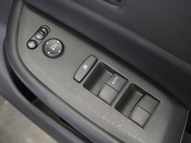 フィット e:HEVホーム 2年保証ナビDレコRカメETCクルコンBT地デジ 前後誤発進抑制機能 クリソナ 助手席エアバッグ 運転席エアバッグ 1オナ アイドリングストップ 禁煙 LEDライト バックカメラ ABS フルセグTV(31枚目)