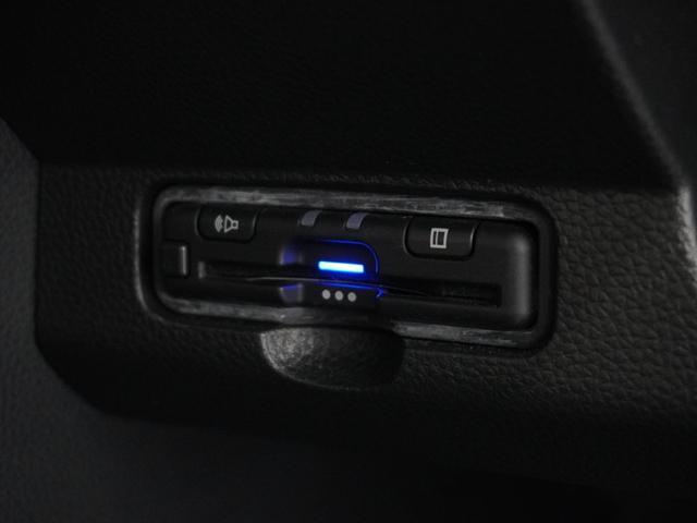 Ｎ－ＯＮＥ オリジナル　２年保証ナビＲカメＥＴＣクルコンＢＴ地デジ　追突被害軽減ブレーキ　禁煙　記録簿　オートクルーズコントロール　サイドエアバック　ＥＴＣ車載器　クリアランスソナー　ナビ＆ＴＶ　ＬＥＤライト　ＷＡＢ　ＡＢＳ（4枚目）