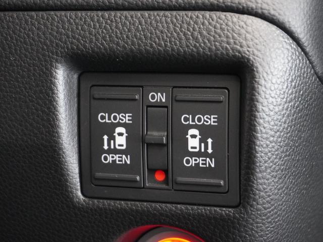 N-BOXカスタム EXターボ 2年保証ナビDレコRカメETC両電扉BT地デジ パーキングセンサー 記録簿 1オーナー ドライブレコーダー 前席シートヒーター バックガイドモニター カーテンエアバック ETC装備 禁煙 LED(6枚目)