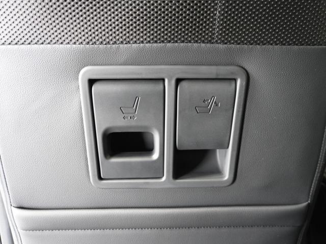 N-BOXカスタム EXターボ 2年保証ナビDレコRカメETC両電扉BT地デジ パーキングセンサー 記録簿 1オーナー ドライブレコーダー 前席シートヒーター バックガイドモニター カーテンエアバック ETC装備 禁煙 LED(24枚目)