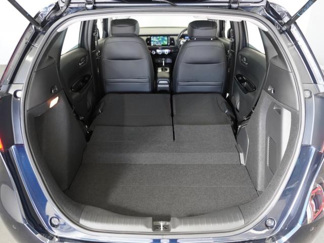 フィット ｅ：ＨＥＶリュクス　２年保証ナビＤレコＲカメＥＴＣクルコンＢＴ地デジ　誤発進抑制機能　Ｉオーナー　メモリーナビ　ＡＷ　リアカメラ　ＥＴＣ付　ＬＥＤ　シートヒーター　クルーズコントロール　セキュリティアラーム　ＤＶＤ　禁煙（28枚目）