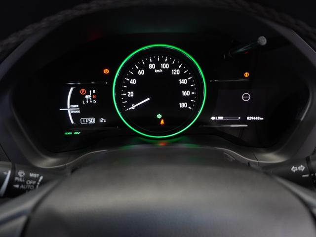 ヴェゼル ハイブリッドＺ・ホンダセンシング　１年保証ナビＤレコＲカメＥＴＣクルコンＢＴ地デジ　レーダーサポート　１オーナ－　ＤＶＤ再生機能　整備記録簿　横滑り防止システム　バックアイカメラ　盗難防止装置　フルセ　シートヒーター付　スマ－トキ－（44枚目）