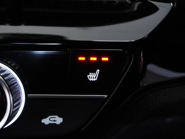 シビック ｅ：ＨＥＶＥＸ　２年保証当社試乗車ナビＤレコＲカメＥＴＣ地デジ　衝突被害軽減ブレーキ　Ｂカメラ　フルセグ　ＬＥＤヘッドライト　サイドカーテンエアバック　サンルーフ　オートライト　パーキングセンサー　ドラレコ　禁煙車（17枚目）