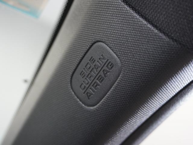 シビック ｅ：ＨＥＶＥＸ　２年保証当社試乗車ナビＤレコＲカメＥＴＣ地デジ　衝突被害軽減ブレーキ　Ｂカメラ　フルセグ　ＬＥＤヘッドライト　サイドカーテンエアバック　サンルーフ　オートライト　パーキングセンサー　ドラレコ　禁煙車（39枚目）