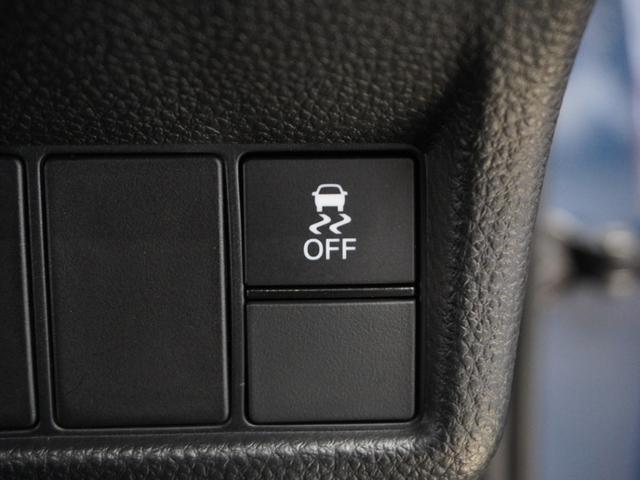 シビック ｅ：ＨＥＶＥＸ　２年保証当社試乗車ナビＤレコＲカメＥＴＣ地デジ　衝突被害軽減ブレーキ　Ｂカメラ　フルセグ　ＬＥＤヘッドライト　サイドカーテンエアバック　サンルーフ　オートライト　パーキングセンサー　ドラレコ　禁煙車（40枚目）