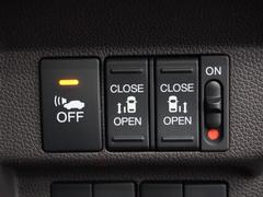 ��ξ¦��ư���饤�ɥɥ���������־�Ǥ���ߤ꤬�ڡ��������ͤ��٤μ֤˥ɥ������ƤƤ��ޤ����ۤ⤴�����ޤ��󡪾����ʤ�����Ϣ������⤳��ǰ¿��� 6