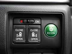 ��ξ¦��ư���饤�ɥɥ���������־�Ǥ���ߤ꤬�ڡ��������ͤ��٤μ֤˥ɥ������ƤƤ��ޤ����ۤ⤴�����ޤ��󡪾����ʤ�����Ϣ������⤳��ǰ¿��� 7