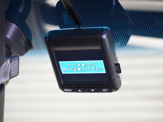 フィットハイブリッド Ｌホンダセンシング　ワンオーナー車　メモリーナビ　ＥＴＣ　リアカメラ　ドライブレコーダー　ＬＥＤヘッドライト　クルーズコントロール（6枚目）