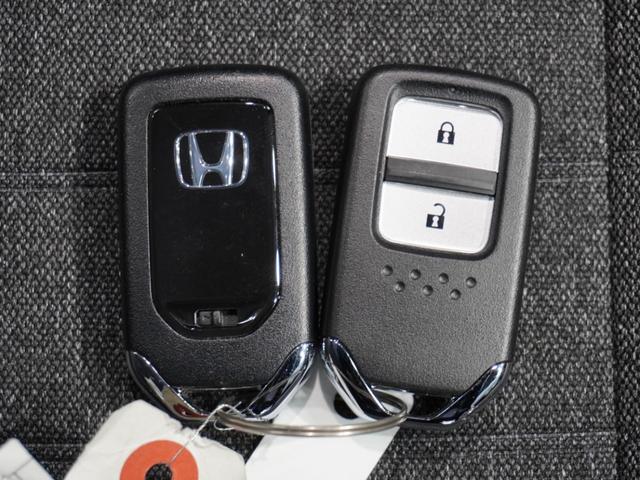 フィット ホーム２０周年特別仕様車カーサ　ワンオーナー車　純正メモリーナビ　ホンダセンシング　ＬＥＤヘッドライト　ＥＴＣ　クルーズコントロール　ホッと保証１年間走行無制限（52枚目）