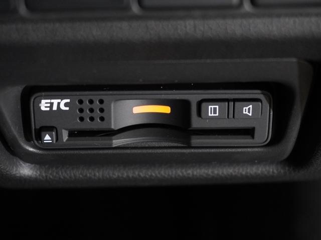 ステップワゴンスパーダ スパーダクールスピリットアドバンスパッケージβ　ワンオーナー車　いまコレ＋　メモリーナビ　ＥＴＣ　リアカメラ　クルーズコントロール　ＬＥＤヘッドライト　シートヒーター（6枚目）