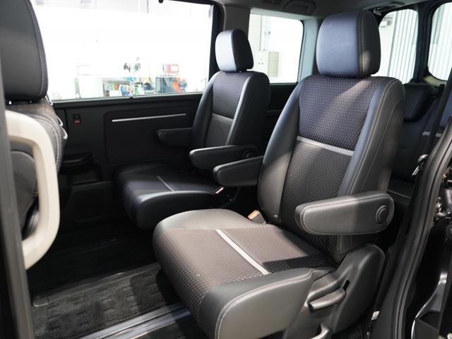 ステップワゴンスパーダ スパーダクールスピリットアドバンスパッケージβ　ワンオーナー車　いまコレ＋　メモリーナビ　ＥＴＣ　リアカメラ　クルーズコントロール　ＬＥＤヘッドライト　シートヒーター（18枚目）