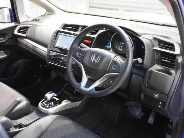 フィットハイブリッド Ｌパッケージ　ワンオーナー車　クルーズコントロール　ワンセグ　オートエアコン　ＥＴＣ　ホッと保証１年間走行無制限（40枚目）