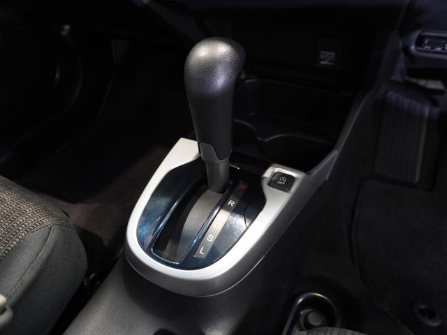 フィット １３Ｇ・Ｆパッケージファインエディション　ワンオーナー車　純正メモリーナビ　オートエアコン　ＣＤ　ＤＶＤ　ＥＴＣ　Ｕ－Ｓｅｌｅｃｔ１年間走行無制限保証（53枚目）