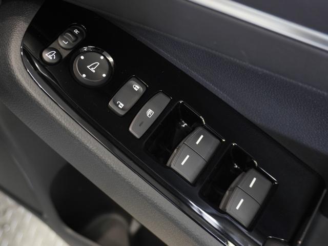 ヴェゼル ｅ：ＨＥＶＺ　ワンオーナー車　純正メモリーナビ　ホンダセンシング　ＬＥＤヘッドライト　ＥＴＣ　ドライブレコーダー　Ｕ－ＳｅｌｅｃｔＰｌｅｍｉｕｍ２年間走行無制限保証（41枚目）