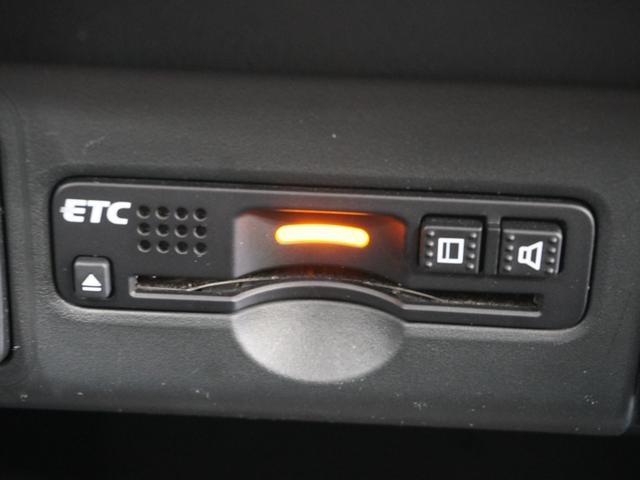 Ｎ－ＢＯＸカスタム ＧＳＳブラックスタイルパッケージ　いまコレ＋　純正メモリーナビ　ディスチャージヘッドライト　ＥＴＣ　Ｕ－Ｓｅｌｅｃｔ１年間走行無制限保証（4枚目）