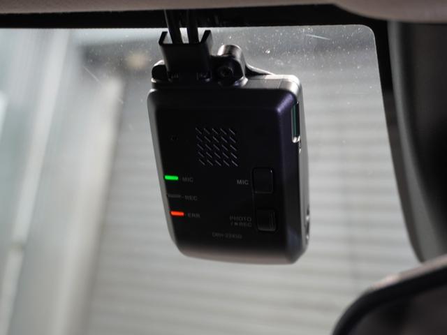 【ドライブレコーダー】万が一のときにしっかりと証拠を残しましょう！旅の思い出をドライブ映像としても残せます！　わずかなご負担で最新機種の装着も可能です。お気軽にお申し付けください。