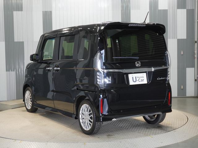 Ｎ－ＢＯＸカスタム Ｌターボ　ワンオーナー車　メモリーナビ　ＥＴＣ　リアカメラ　ドライブレコーダー　ＬＥＤヘッドライト　シートヒーター（8枚目）