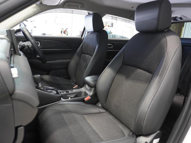 ヴェゼル ｅ：ＨＥＶＺ　ワンオーナー車　純正メモリーナビ　ホンダセンシング　ＬＥＤヘッドライト　ＥＴＣ　ドライブレコーダー　Ｕ－Ｓｅｌｅｃｔ１年間走行無制限保証（14枚目）