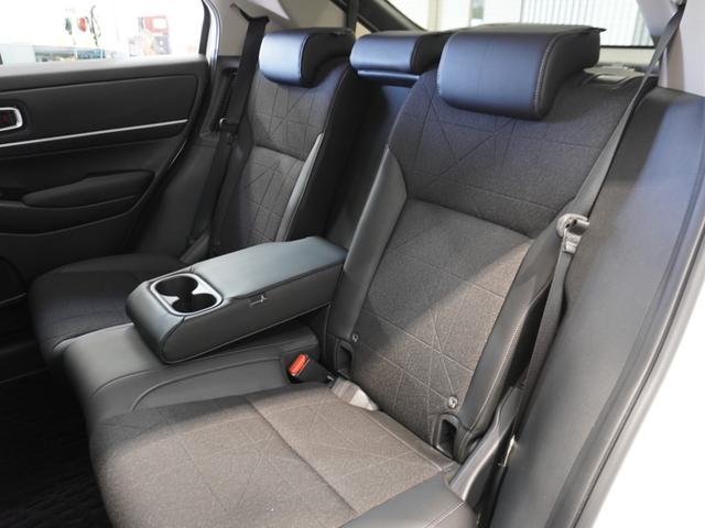 ヴェゼル ｅ：ＨＥＶＺ　ワンオーナー車　純正メモリーナビ　ホンダセンシング　ＬＥＤヘッドライト　ＥＴＣ　ドライブレコーダー　Ｕ－Ｓｅｌｅｃｔ１年間走行無制限保証（15枚目）