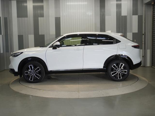 ヴェゼル ｅ：ＨＥＶＺ　ワンオーナー車　純正メモリーナビ　ホンダセンシング　ＬＥＤヘッドライト　ＥＴＣ　ドライブレコーダー　Ｕ－Ｓｅｌｅｃｔ１年間走行無制限保証（24枚目）