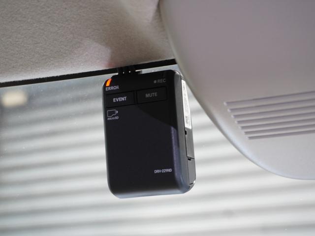 N-BOX ベースグレード 当社デモカー 純正メモリーナビ ホンダセンシング LEDヘッドライト ETC ドライブレコーダー U-SelectPlemium2年間走行無制限保証(4枚目)