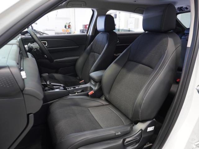 ヴェゼル ｅ：ＨＥＶＺ　いまコレ＋　ワンオーナー車　純正メモリーナビ　ホンダセンシング　ＬＥＤヘッドライト　ＥＴＣ　クルーズコントロール　Ｕ－ＳｅｌｅｃｔＰｌｅｍｉｕｍ２年間走行無制限保証（13枚目）