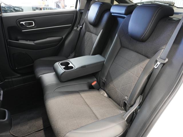 ヴェゼル ｅ：ＨＥＶＺ　いまコレ＋　ワンオーナー車　純正メモリーナビ　ホンダセンシング　ＬＥＤヘッドライト　ＥＴＣ　クルーズコントロール　Ｕ－ＳｅｌｅｃｔＰｌｅｍｉｕｍ２年間走行無制限保証（14枚目）