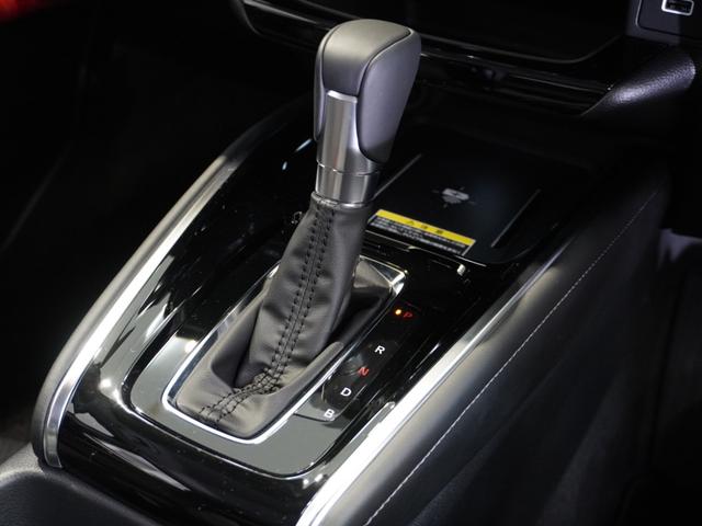 ヴェゼル ｅ：ＨＥＶＺ　いまコレ＋　ワンオーナー車　純正メモリーナビ　ホンダセンシング　ＬＥＤヘッドライト　ＥＴＣ　クルーズコントロール　Ｕ－ＳｅｌｅｃｔＰｌｅｍｉｕｍ２年間走行無制限保証（44枚目）
