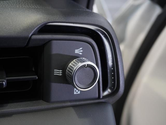 ヴェゼル ｅ：ＨＥＶＺ　いまコレ＋　ワンオーナー車　純正メモリーナビ　ホンダセンシング　ＬＥＤヘッドライト　ＥＴＣ　クルーズコントロール　Ｕ－ＳｅｌｅｃｔＰｌｅｍｉｕｍ２年間走行無制限保証（57枚目）