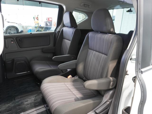 フリード G・ホンダセンシング メモリーナビ ETC リアカメラ 純正前後ドライブレコーダー LEDヘッドライト シートヒーター(15枚目)