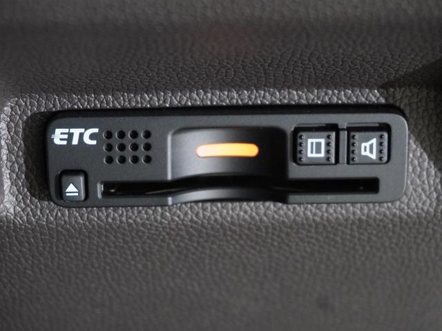 フリード G・ホンダセンシング メモリーナビ ETC リアカメラ 純正前後ドライブレコーダー LEDヘッドライト シートヒーター(17枚目)