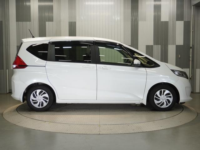 フリード G・ホンダセンシング メモリーナビ ETC リアカメラ 純正前後ドライブレコーダー LEDヘッドライト シートヒーター(27枚目)