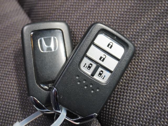 フリード G・ホンダセンシング メモリーナビ ETC リアカメラ 純正前後ドライブレコーダー LEDヘッドライト シートヒーター(42枚目)