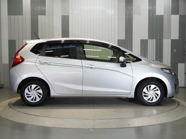 フィット 13G・Fパッケージ ワンオーナー車 純正メモリーナビ ワンオーナー リアカメラ ETC U-Select1年間走行無制限保証(27枚目)