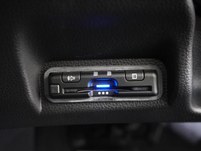 ヴェゼル ｅ：ＨＥＶＺ　ワンオーナー車　クルーズコントロール　ホンダセンシング　ＬＥＤヘッドライト　ＥＴＣ　リアカメラ　Ｕ－ＳｅｌｅｃｔＰｌｅｍｉｕｍ２年間走行無制限保証（3枚目）