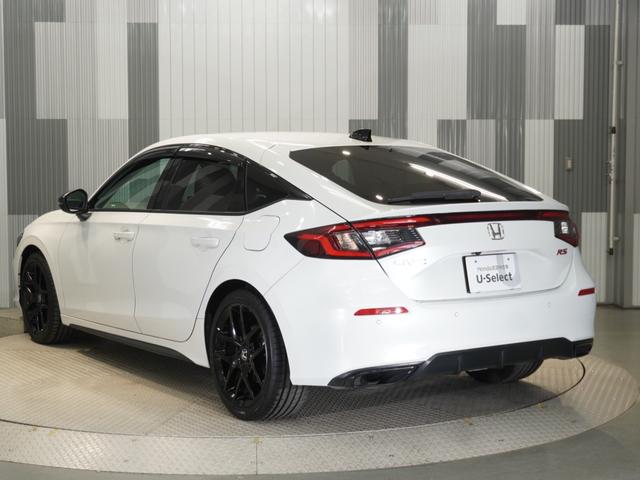 シビック ＲＳ　当社デモカー　クルーズコントロール　ホンダセンシング　ＬＥＤヘッドライト　ＥＴＣ　ドライブレコーダー　Ｕ－ＳｅｌｅｃｔＰｌｅｍｉｕｍ２年間走行無制限保証（9枚目）