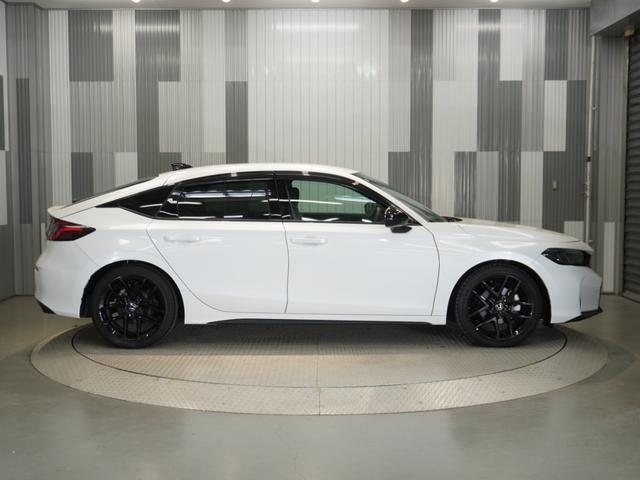 シビック ＲＳ　当社デモカー　クルーズコントロール　ホンダセンシング　ＬＥＤヘッドライト　ＥＴＣ　ドライブレコーダー　Ｕ－ＳｅｌｅｃｔＰｌｅｍｉｕｍ２年間走行無制限保証（30枚目）